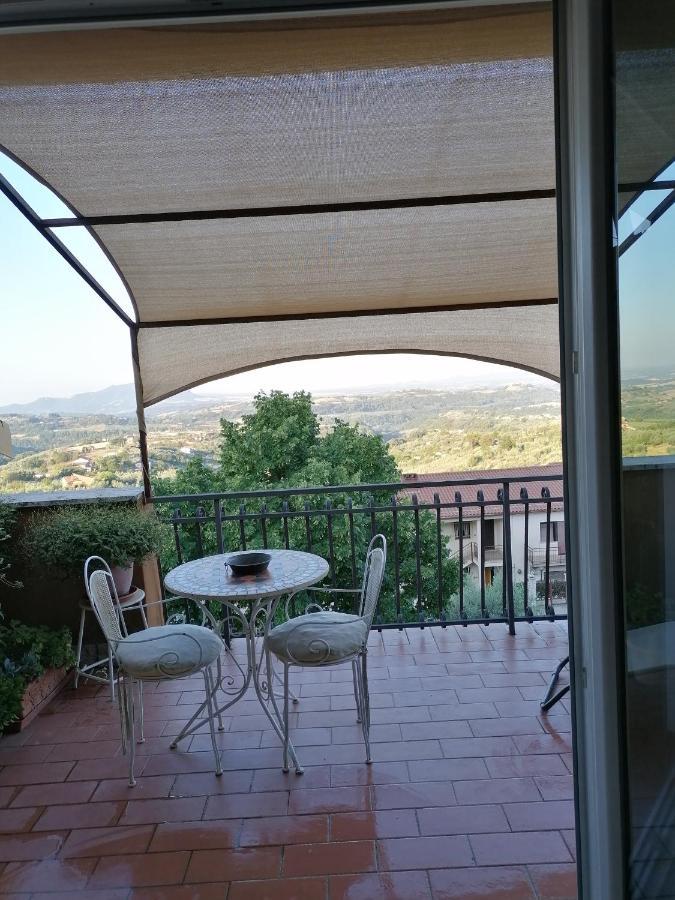L'Uliveto Villa Montebuono  Bagian luar foto