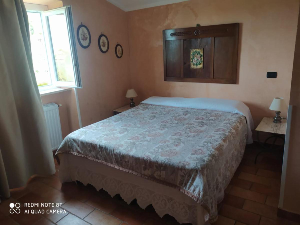 L'Uliveto Villa Montebuono  Bagian luar foto