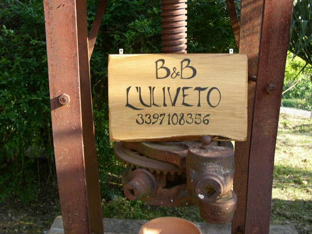 L'Uliveto Villa Montebuono  Bagian luar foto
